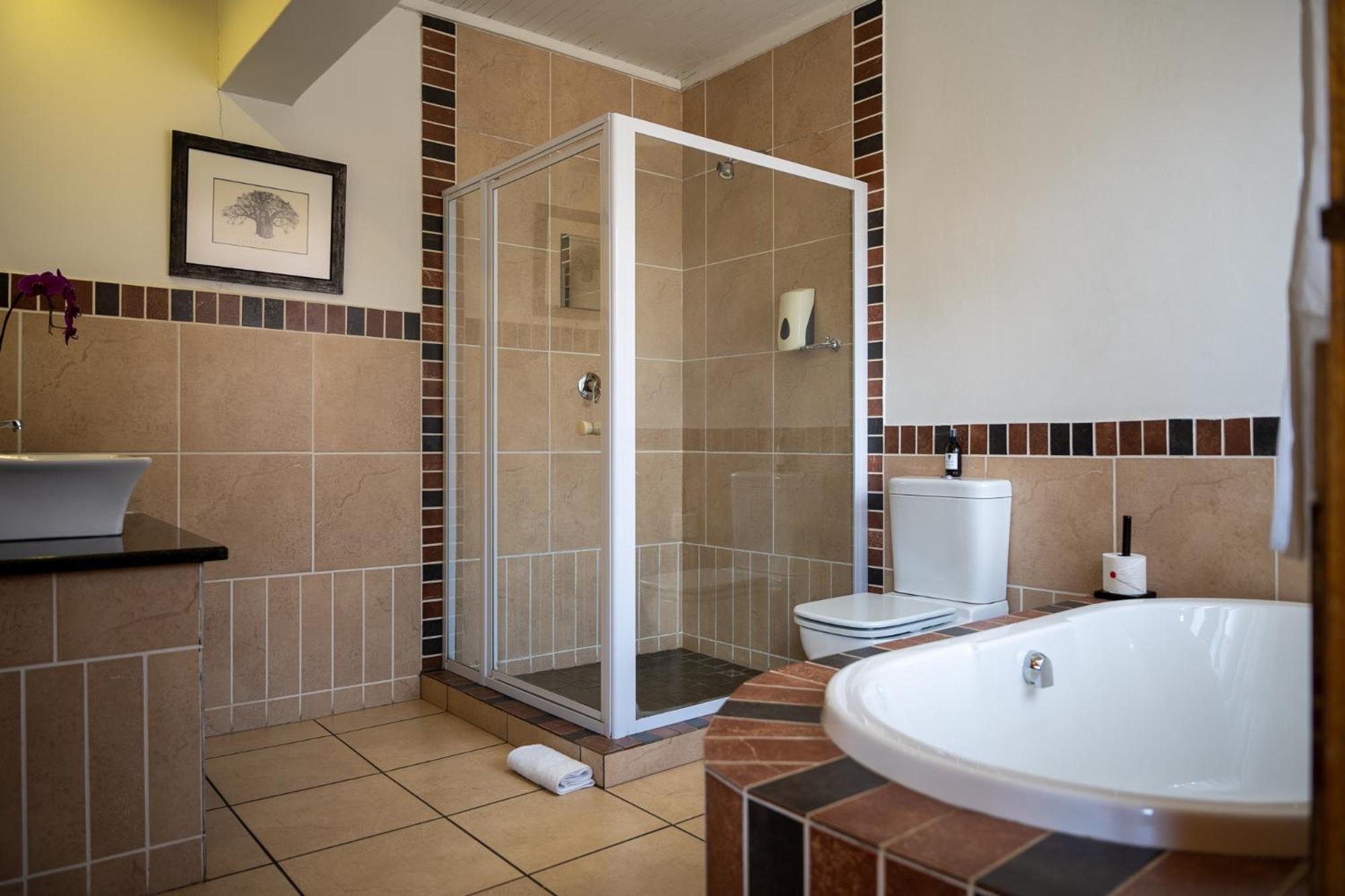 Asante Guest House Vanderbijlpark Exterior foto